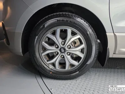 2019 Hyundai Starex Urban 9-Seater, фото 4, лот 10191605