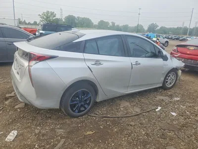 2017 TOYOTA PRIUS THREE, фото 3, лот 10533487