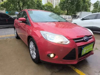 2012 Ford Focus Hatchback 1.6L Automatic Comfort, фото 4, лот 10299965
