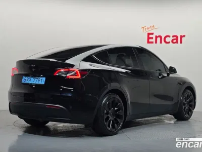 2023 Tesla Model Y RWD, фото 2, лот 10567386