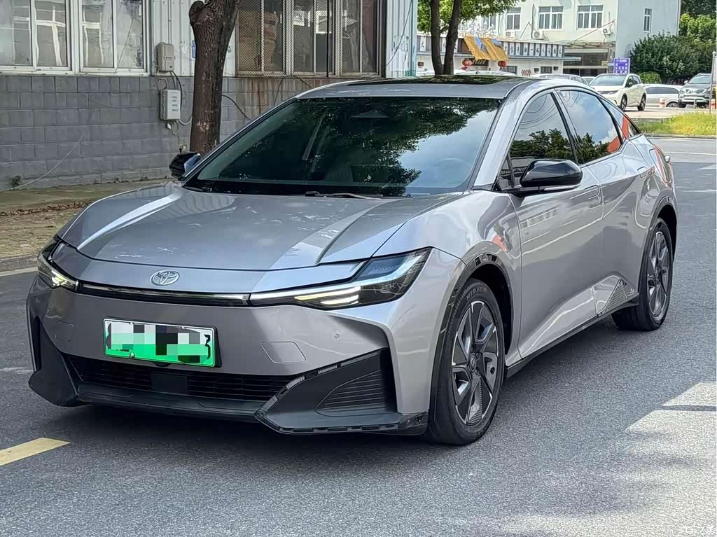 2024 Toyota bZ3 517km Elite PRO, фото 1, лот 10887315