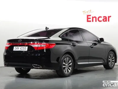 2011 Hyundai Grandeur HG240 Luxury, фото 2, лот 10109733
