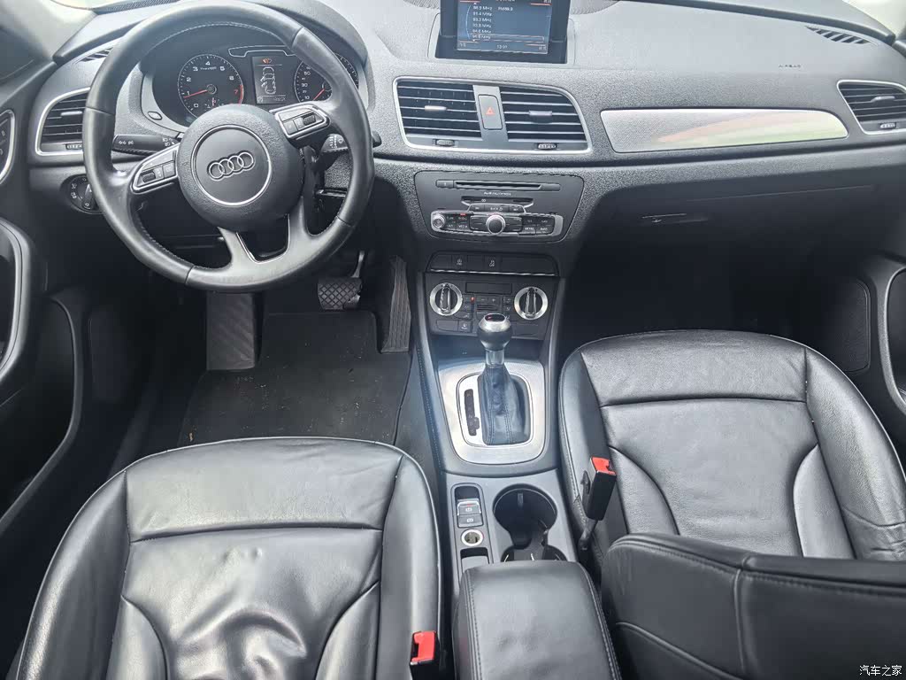 2015 Audi Q3 30 TFSI Comfort, фото 3, лот 11215071