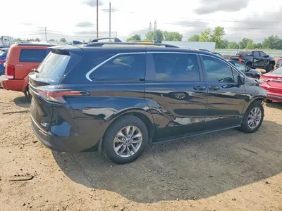 2024 TOYOTA SIENNA LE, фото 3, лот 10537161