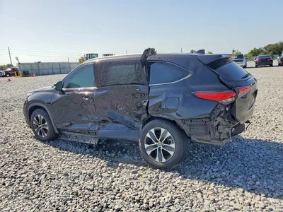 2022 TOYOTA HIGHLANDER XLE, фото 2, лот 11208532