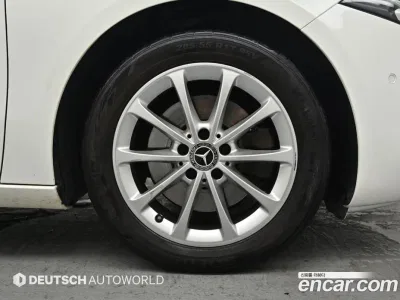 2019 Mercedes-Benz A-Class A220 Hatchback, фото 4, лот 10040700