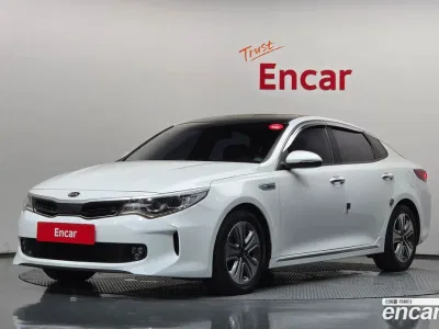 2017 Kia K5 Noblesse, фото 1, лот 10386354