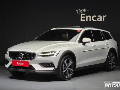 2020 Volvo V60 T5 Pro AWD, фото 1, лот 10115048