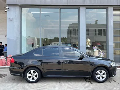 2013 Volkswagen Lavida Facelift Classic 1.6L Manual Trend, фото 4, лот 10684539