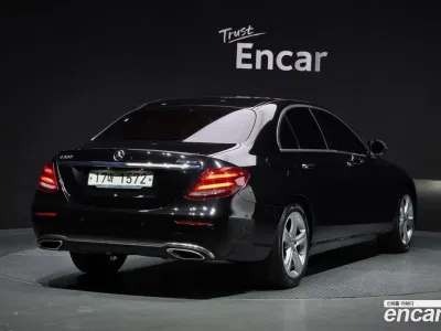 2017 Mercedes-Benz E-Class E200 Avantgarde, фото 2, лот 10165220