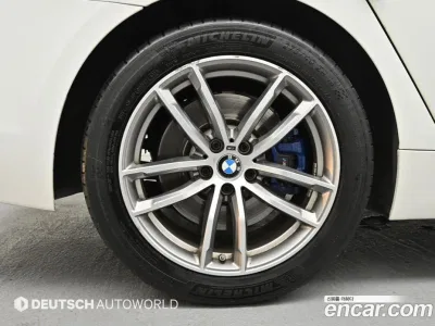 2017 BMW 5-Series 530i M Sport Package Plus, фото 4, лот 10073250