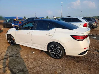 2024 NISSAN SENTRA SR, фото 2, лот 10747047