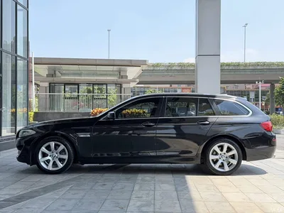 2012 BMW 5 Series (Import) 530i Leading Touring Edition, фото 2, лот 11547069