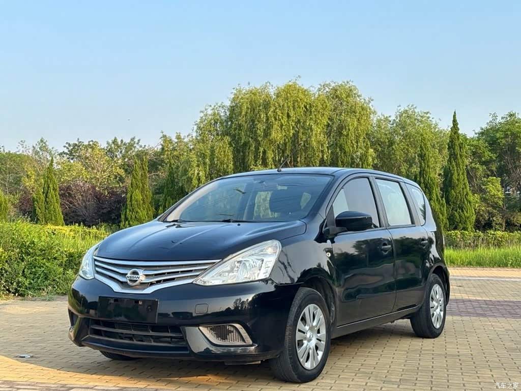2013 Nissan Livina 1.6XE CVT Comfort, фото 1, лот 11219772