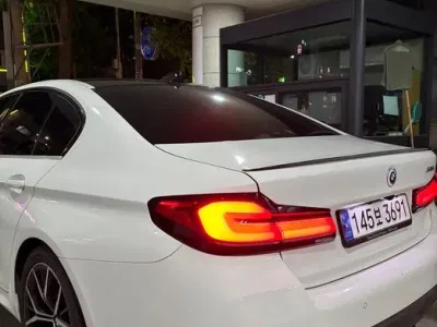 2023 BMW 5-Series 530i M Sport Package, фото 4, лот 10144094