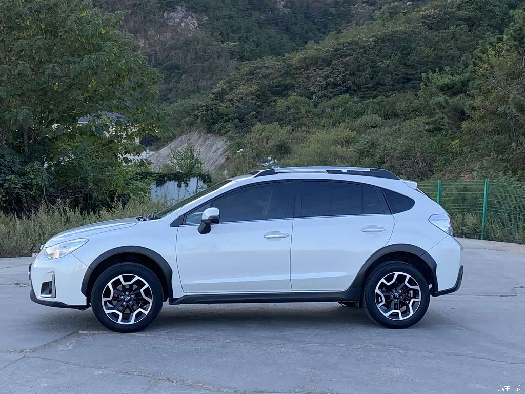 2017 Subaru XV 2.0i Comfort Navigation Edition, фото 4, лот 11174909