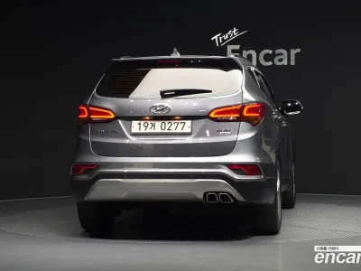 2016 Hyundai Santafe Diesel 2.0 4WD, фото 4, лот 10284027