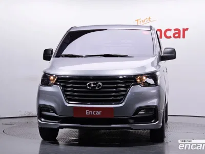 2019 Hyundai Starex Van 5-Seater, фото 3, лот 10187695