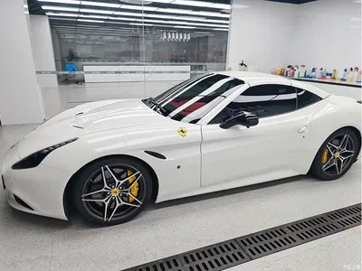 2015 Ferrari California T 3.9T Standard, фото 3, лот 10481117
