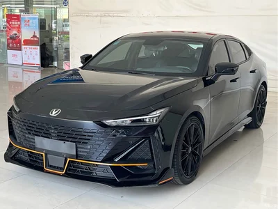 2022 Changan UNI-V 1.5T Sport Edition, фото 1, лот 11558581
