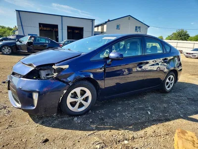 2015 TOYOTA PRIUS FOUR, фото 1, лот 10539093