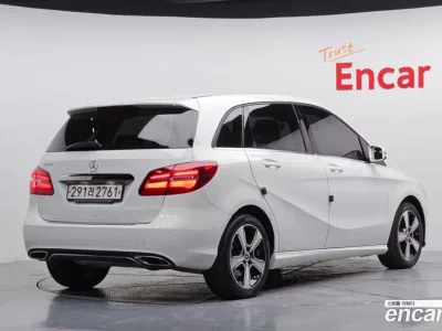 2018 Mercedes-Benz B-Class B220, фото 2, лот 10036556