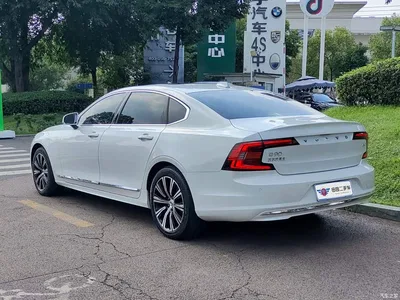 2021 Volvo S90 Model B5 Momentum Luxury Edition, фото 4, лот 11530989
