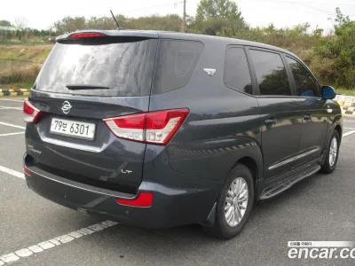 2015 Ssang Yong KORANDO 4WD LT 11-seater, фото 3, лот 10050095