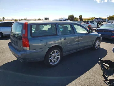 2004 VOLVO V70 FWD, фото 3, лот 10970176