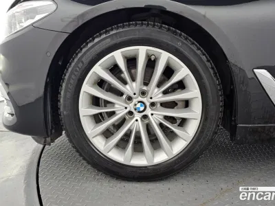 2018 BMW 5-Series 520d Luxury Special Edition, фото 4, лот 10064001