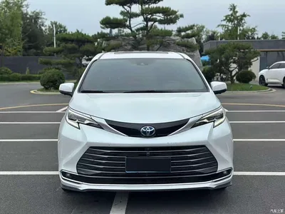 2023 Toyota Sienna 2.5L Hybrid Premium Edition, фото 2, лот 10323965
