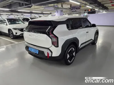 2025 Kia EV3 Long Range 2WD, фото 4, лот 11178003