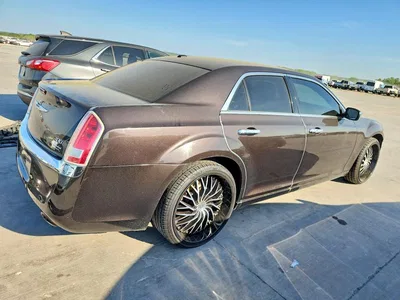 2012 CHRYSLER 300, фото 3, лот 10864057