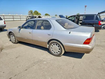 1996 LEXUS LS 400, фото 2, лот 10971514
