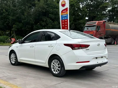 2016 Hyundai Verna 1.4L Automatic Cool Edition GLS, фото 4, лот 11548869