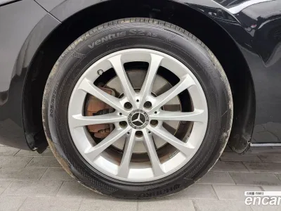 2019 Mercedes-Benz A-Class A220 Hatchback, фото 4, лот 10042215