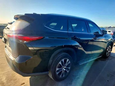 2021 TOYOTA HIGHLANDER XLE, фото 3, лот 10548935