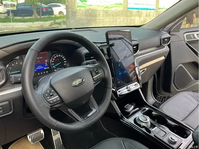 2020 Ford Explorer EcoBoost 285 AWD Trend Edition 7-Seater, фото 3, лот 10297480