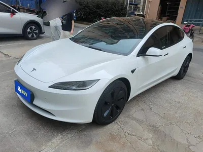 2025 Tesla Model 3 Model Year Facelift Rear-Wheel Drive, фото 2, лот 10481969