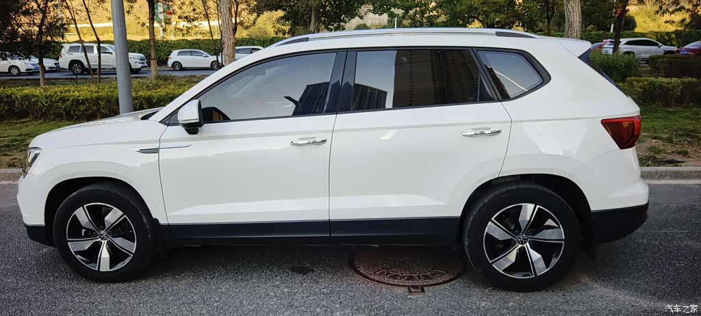 2021 Volkswagen Tharu Model 280TSI 2WD Comfort Edition, фото 4, лот 11211239