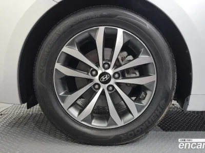 2011 Hyundai Grandeur HG240 Luxury, фото 4, лот 10898688