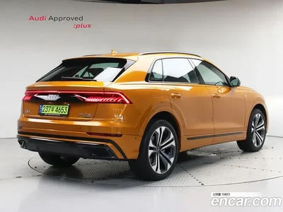 2023 Audi Q8 55 TFSI Quattro Premium, фото 2, лот 10223936