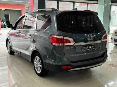 2014 Baojun 730 1.5L Manual Luxury 7-seater, фото 3, лот 11163536