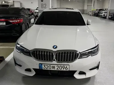 2021 BMW 3-Series 320i Luxury, фото 2, лот 10051781