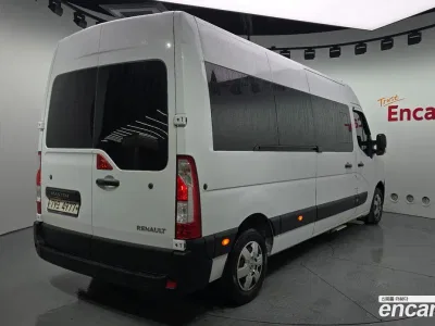 2020 Renault Master 2.3 15-Seater, фото 2, лот 10191031