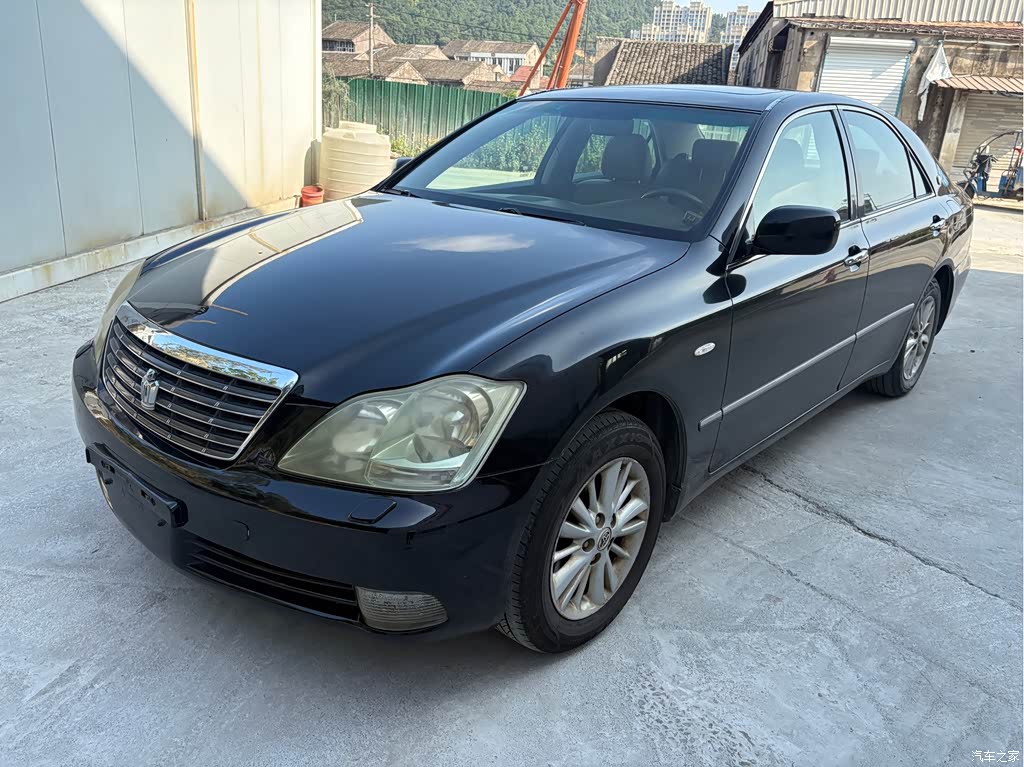 2007 Toyota Crown 2.5L Royal Leather Edition, фото 1, лот 11177750