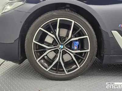 2022 BMW 5-Series 530i M Sport Package, фото 4, лот 10216530