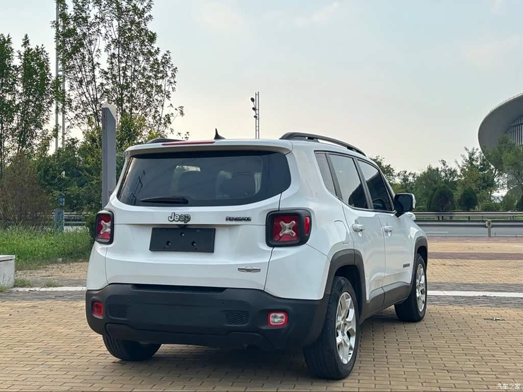 2016 Jeep Renegade 1.4T Automatic Power Edition, фото 4, лот 11219777