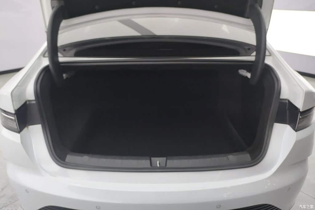2024 BYD Destroyer 05 Glory Edition DM-i 55KM Luxury, фото 4, лот 11201822