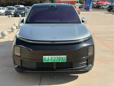2025 Li Auto L6 Pro Smart Renewal Edition, фото 2, лот 11132656